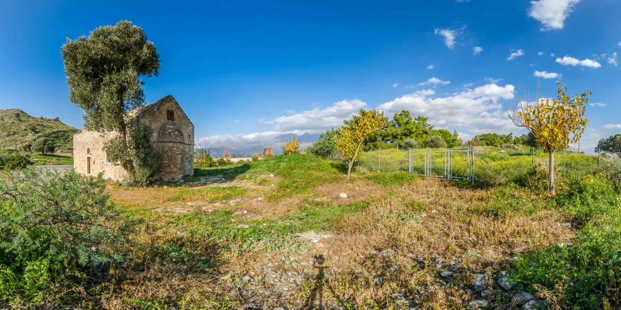 Aghios Georgios Phalandras church, next to Phaistos in south Crete