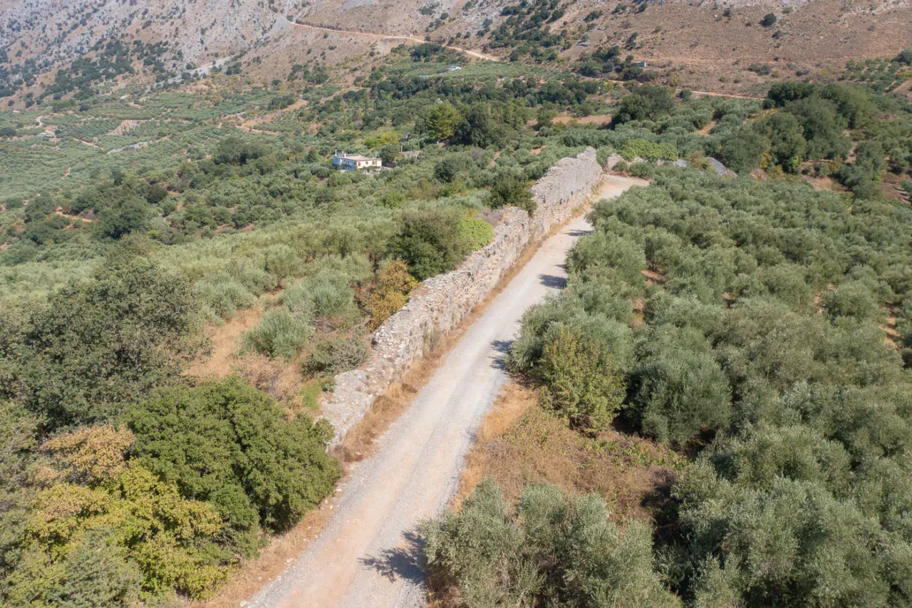 Aqueduct of Lyktos, near Kastamonitsa Crete