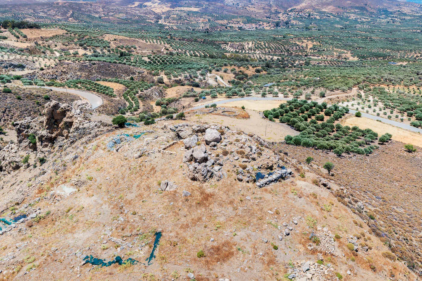 The Minoan Settlement and Cemetery at Koumasa