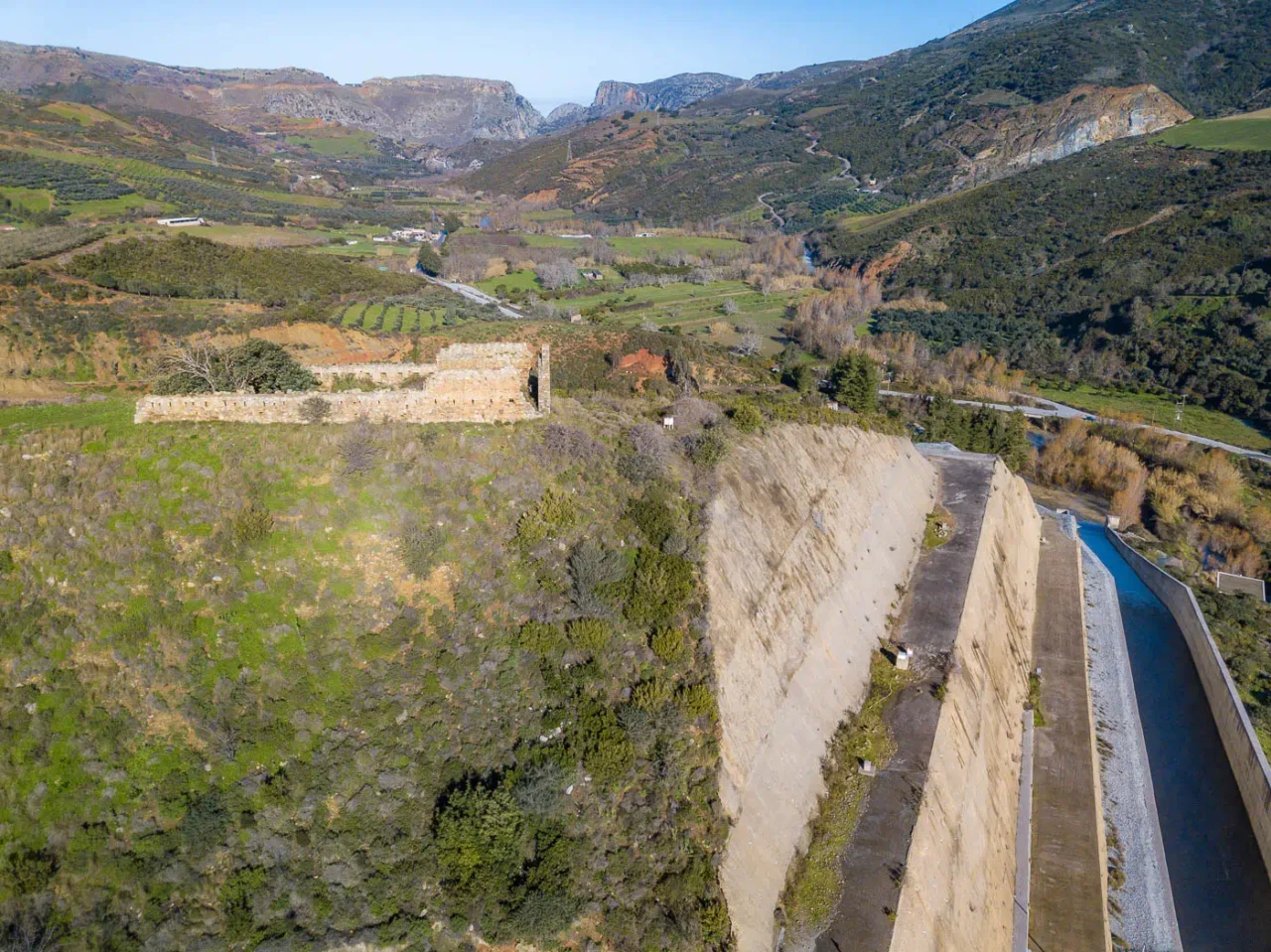 Koules in Potamoi dam near Rethymno