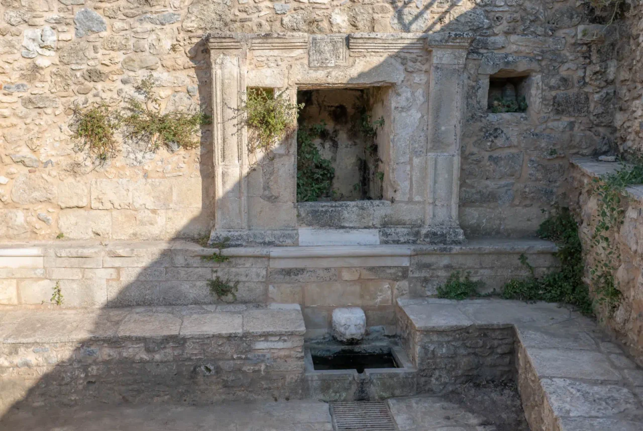 The Venetian tap next to Agios Antonios of Petali