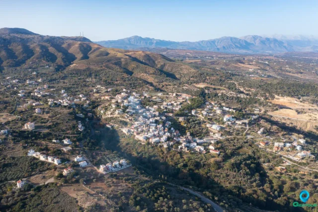 Roussospiti, Rethymno