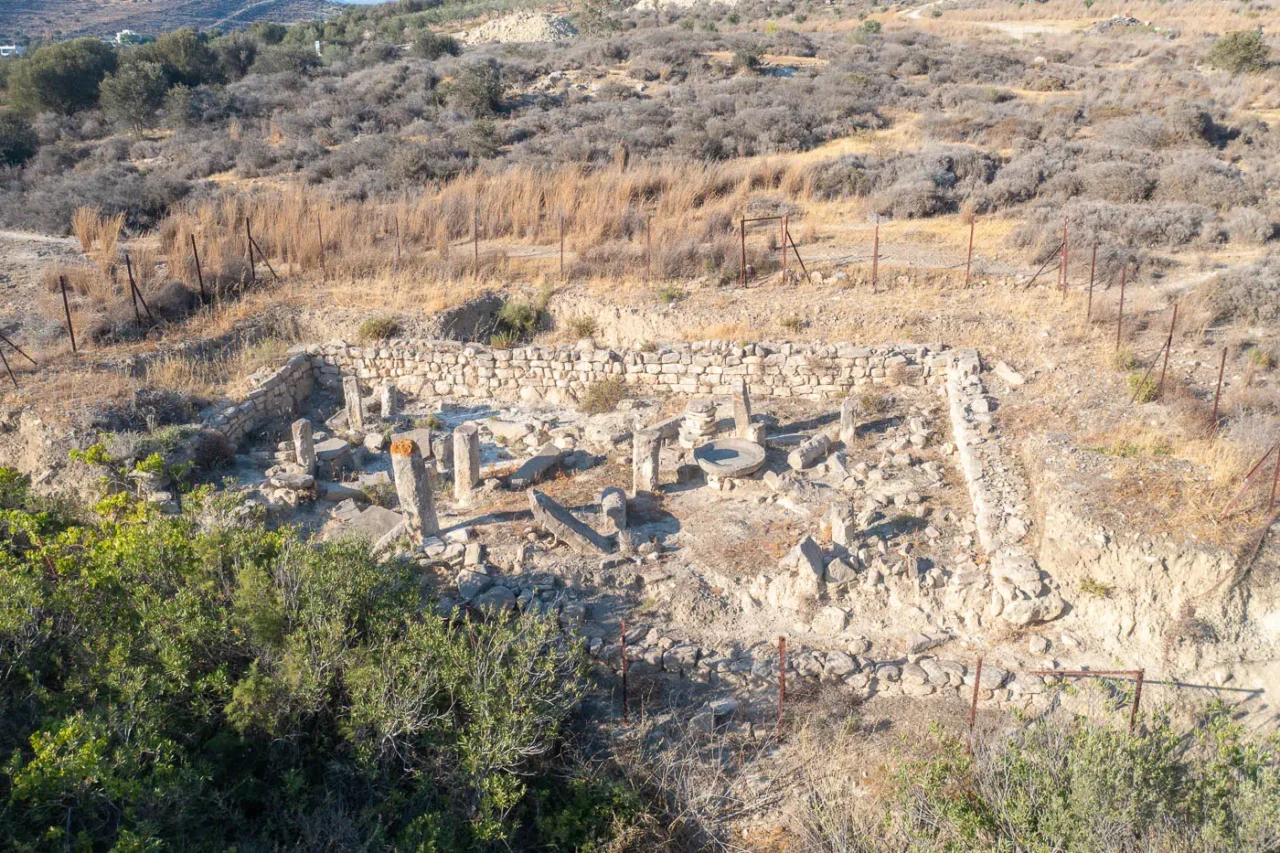 Minoan villa at Kalamaki, between Pitsidia and Kamilari in south Crete