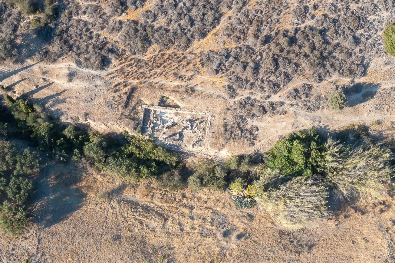 Minoan villa at Kalamaki, between Pitsidia and Kamilari in south Crete