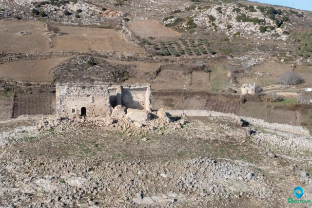 Tholoi Fortress near Alagni