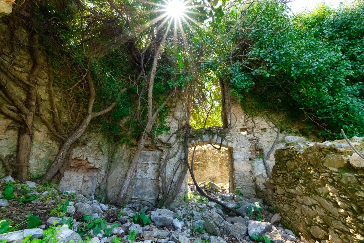 Gourgouthoi abandoned village in Amari Crete