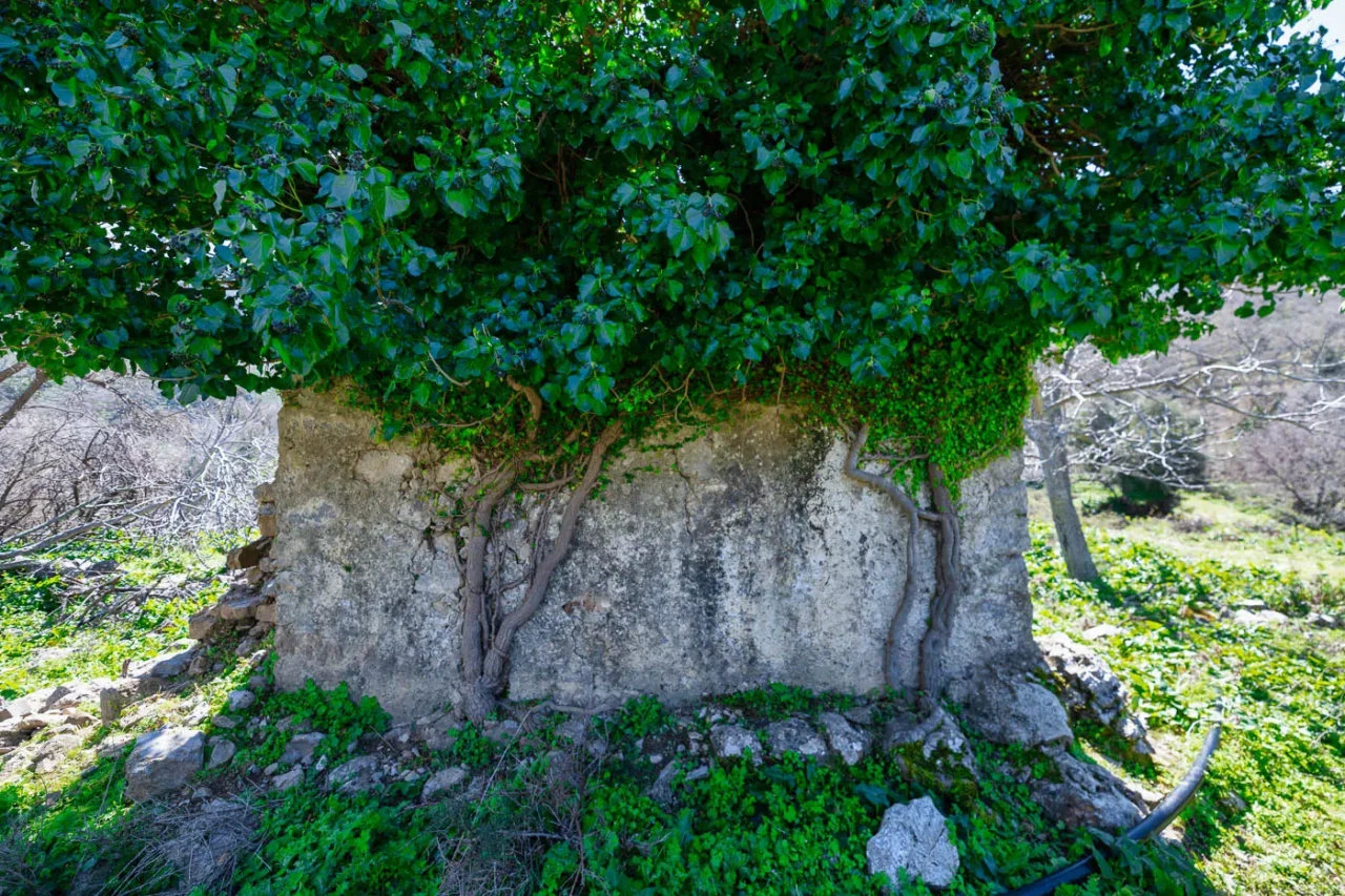 Gourgouthoi abandoned village in Amari Crete