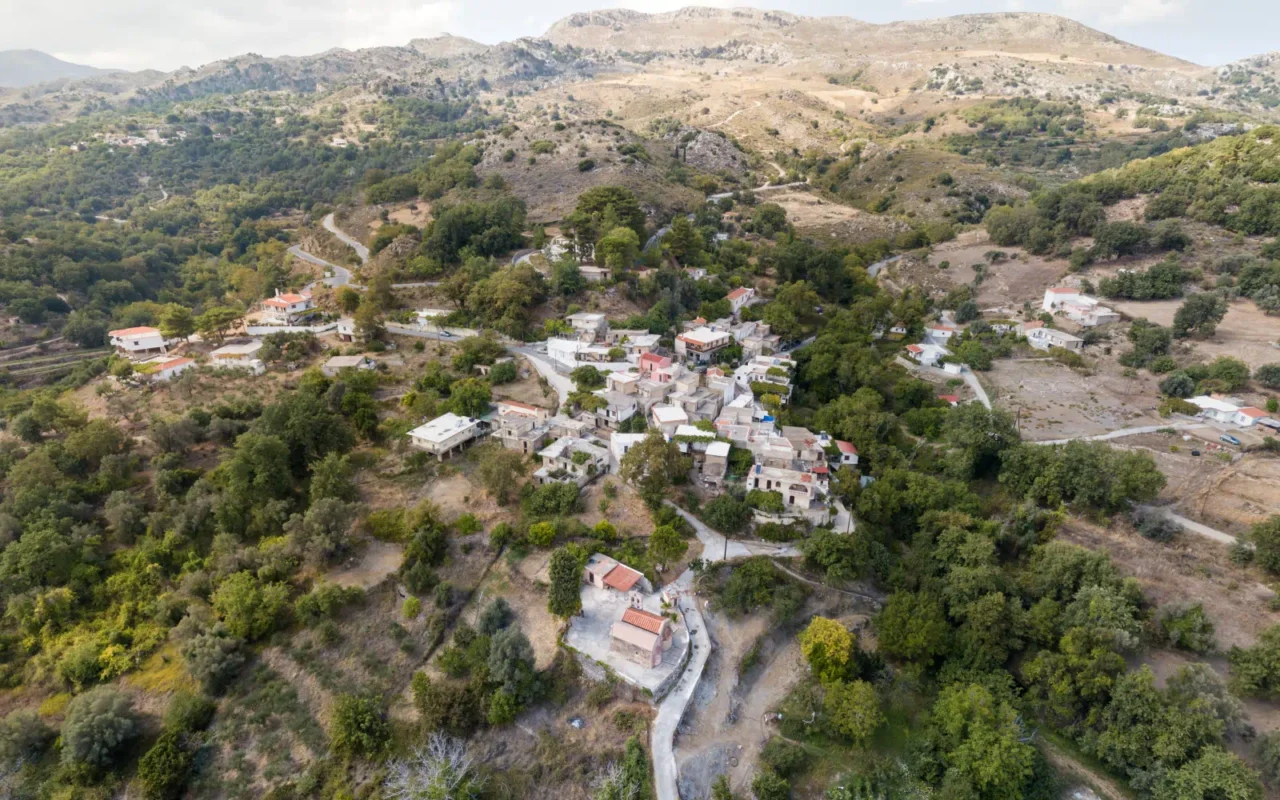 Elenes near Meronas and Gerakari in Amari Crete