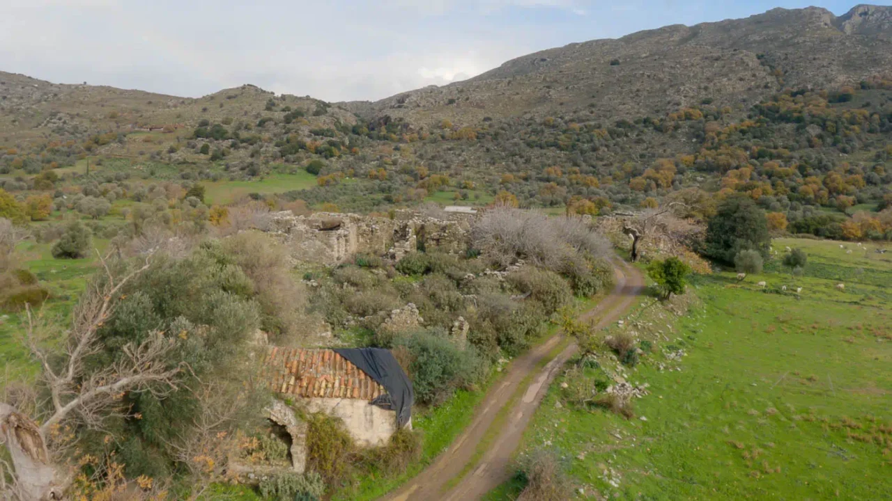 Abandoned village of Smiles