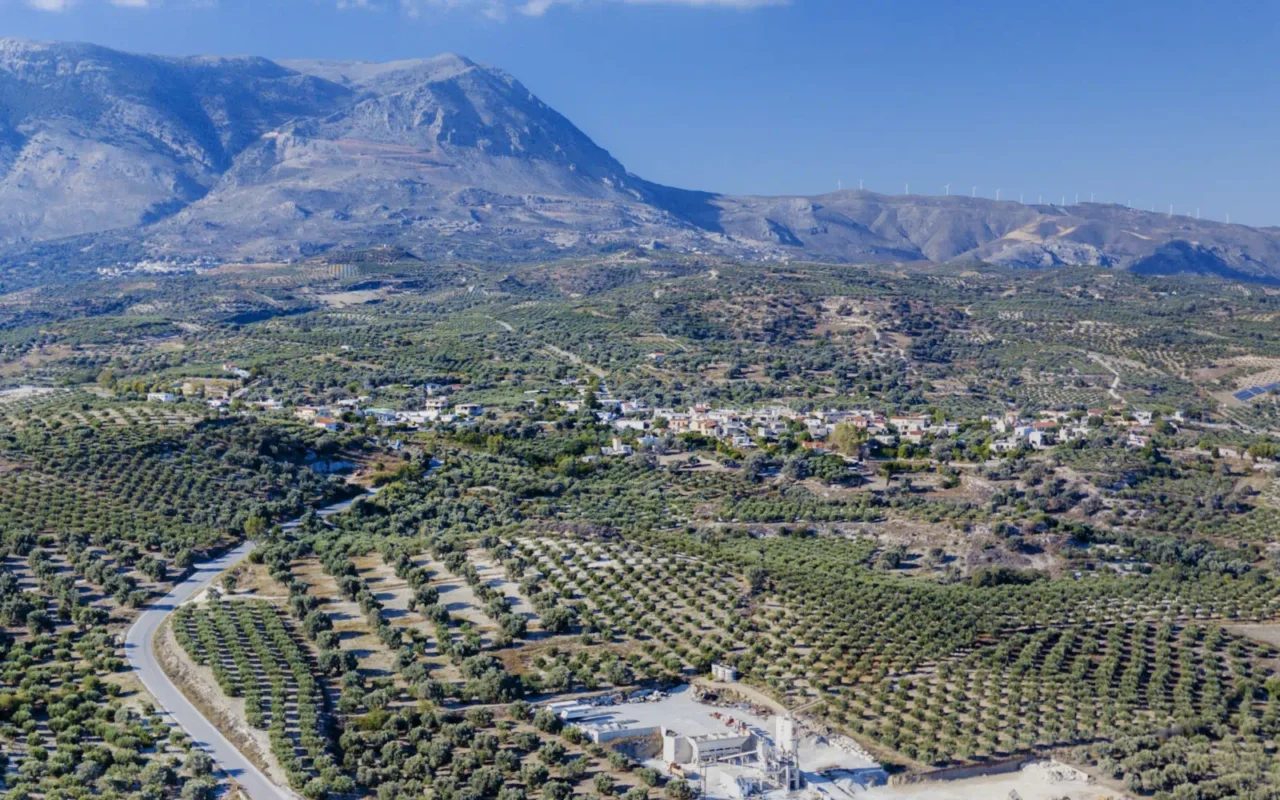 Moroni in Phaistos Heraklion Crete