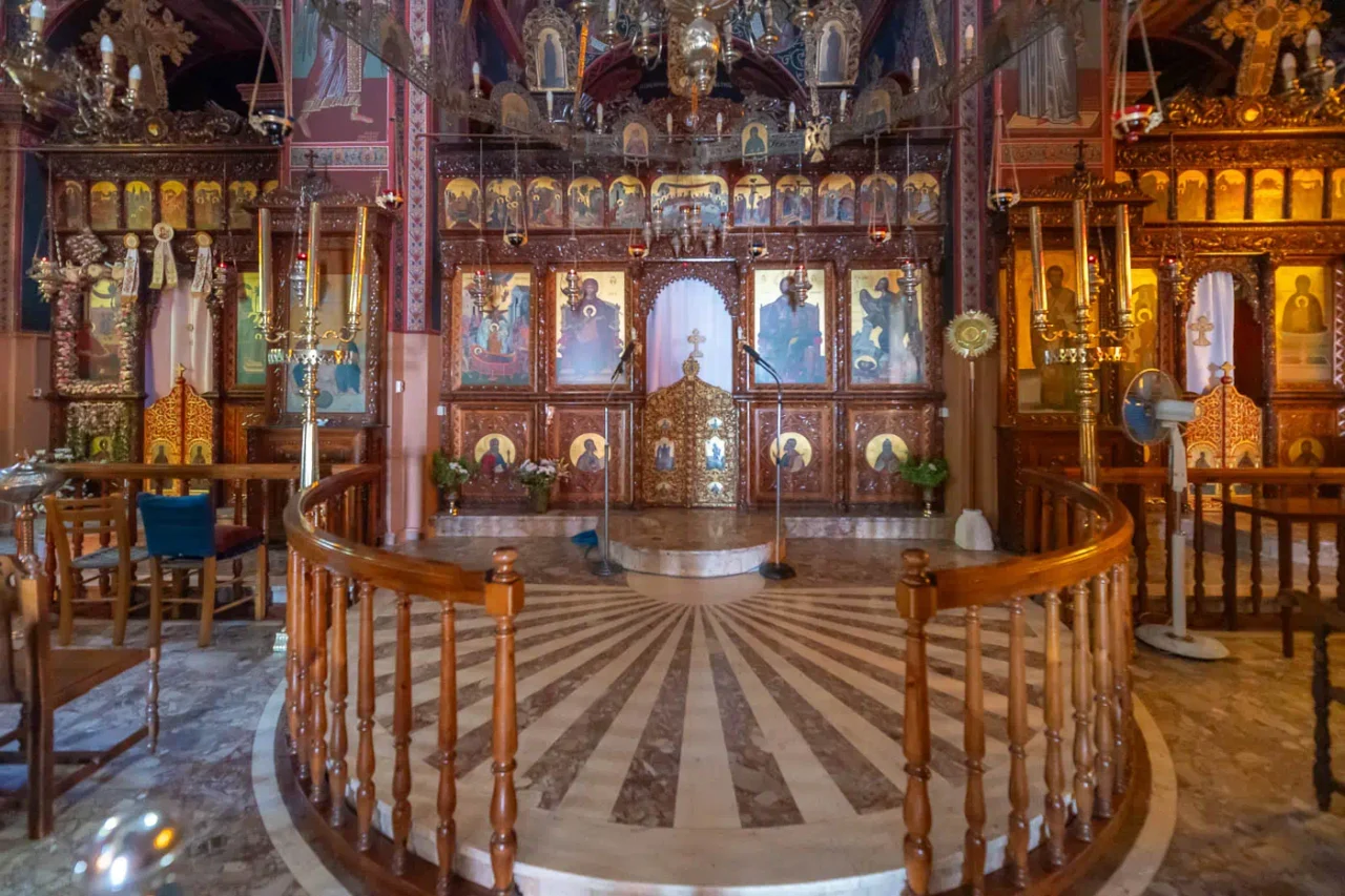 Inside Panagia Kalyviani monastery