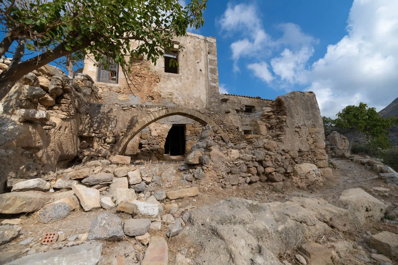 Rokka archaeological site, detail with a later building that still standing at the lower part of the city