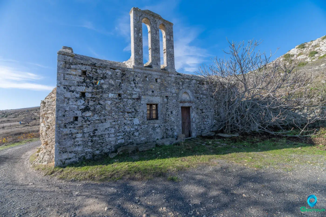 Agioi Apostoloi Church (Holy Apostles), Alagni