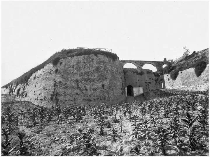 Agios Georgios (St. George) Gate and the Tris Kamares water bridge, in Heraklion Crete. Photo by G. Gerola, 1900-1905